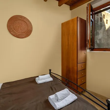 Ferienwohnung 3 Charites Old Town Rhodes City Exterior foto